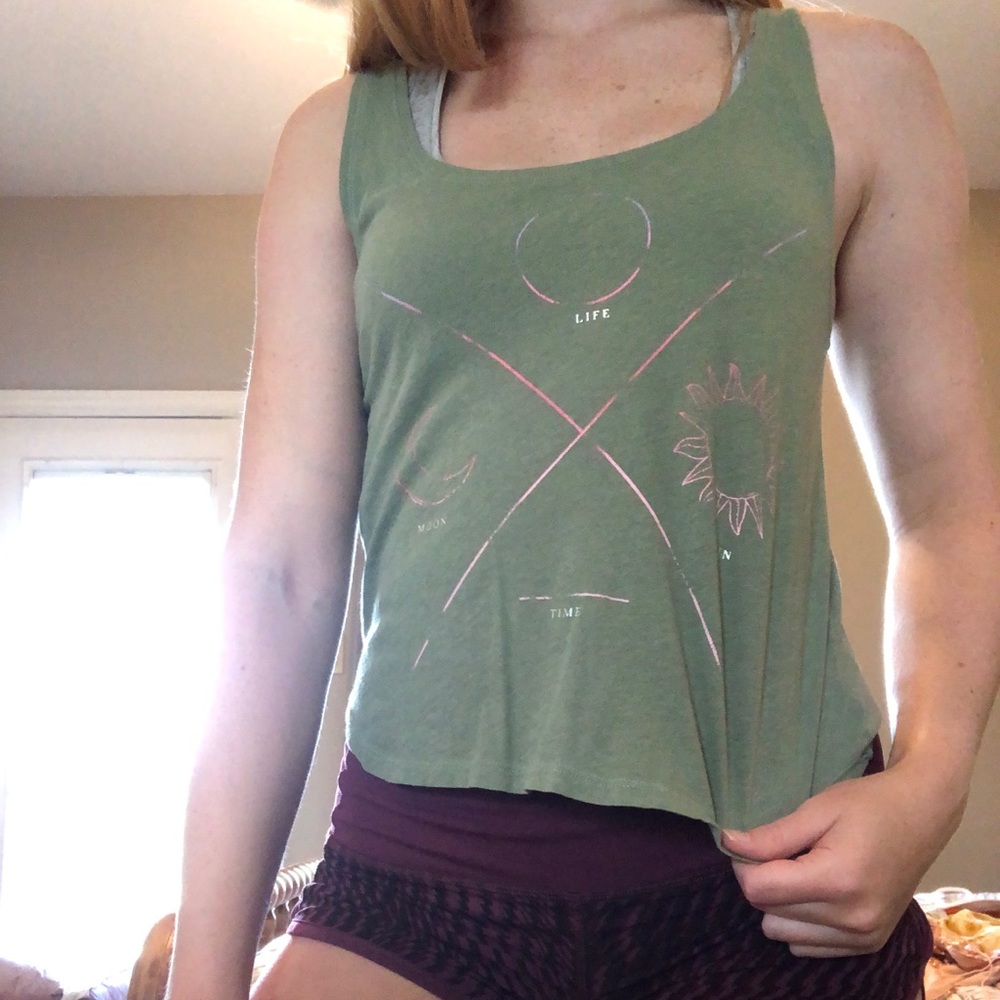 American Eagle tank!